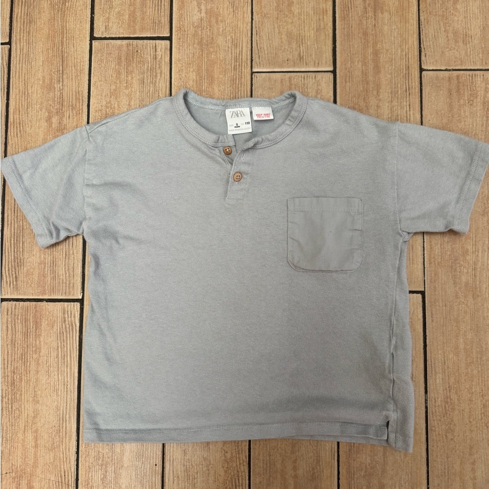 Zara Kids Light Gray Short Sleeve Tee